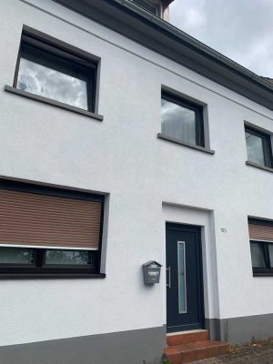 Attraktives Drei-Familienhaus in zentraler Lage von Ensdorf-Voll vermietetes Anlageobjekt