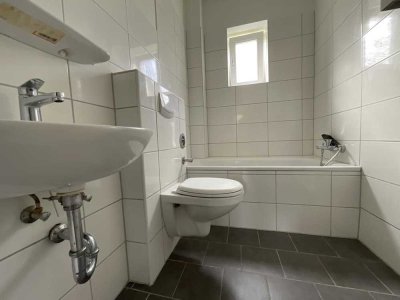3-Zimmer-Wohnung mit Dusche im Erdgeschoss in Fedderwadergroden!