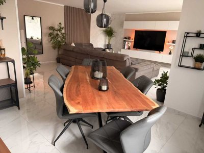 Modernisiert im Penthouse-Stil in Materborn! Schöne 3-Zimmer Wohnung + KDB