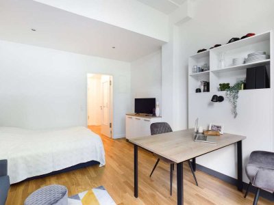 DIE ZIMMEREI | Helles + möbliertes 1-Zimmer-Apartment nahe der Uni Hamburg + Isemarkt | Large Bude