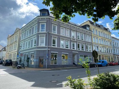 Sonnige 4- Zimmer Wohnung in Flensburg, Westliche Höhe