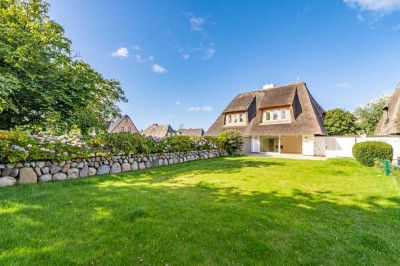 Exklusiv sanierte Doppelhaushälfte mit Garage in Keitum