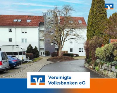 Sehr gut geschnittene 2-Zimmer-Wohnung mit Balkon und TG-Stellplatz
