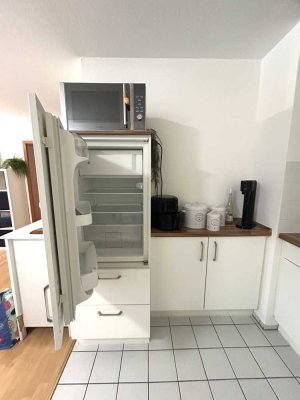 Gepflegte, helle 2-Zimmer Wohnung in Karlsruhe