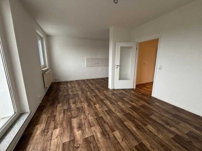 Sonnige Familienwohnung direkt am Florapark
