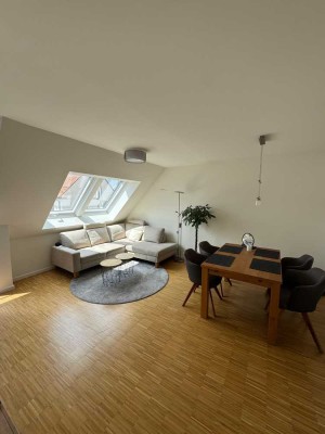 Ihr möblierter Wohn(t)raum: Komfortable Dachgeschosswohnung in Baiersdorf-Igelsdorf