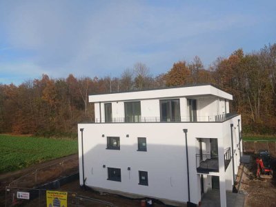 Bergheim-Citynähe/Neubau: 1x barrierefreie ruhige 3-Zi-WHG mit gr.überdachten Sonnen-Balkon