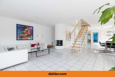 Lichtdurchflutete Penthouse-Maisonette mit großzügigen Terrassen in parkähnlicher Wohnanlage