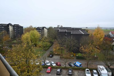 Charmante 3,5-Zi-Wohnung mit Stellplatz und Keller in Hemmingen, Renovierungsbedürftig