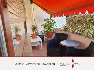 Attraktive 2 ZKB-Wohnung 75 m².  Ruhige zentrale Lage, Blick ins Grüne. Küche, Balkon und Garage.