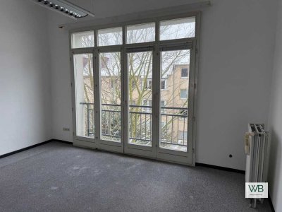 3 Wohnungen von 5 + Balkon - renovierungsbedürftig - Theaterwall Braunschweig