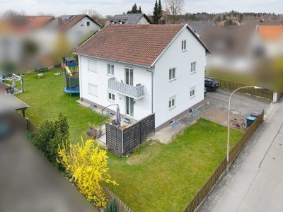 Investieren mit Aussicht - Vermietetes Mehrgenerationenhaus mit Baulandreserve und S-Bahn-Anbindung