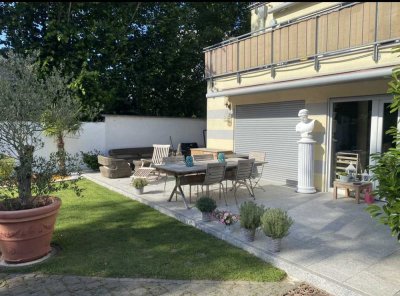 5 Zimmer Wohnung in Eschersheim mit Terrasse und Garten , 60431 Frankfurt am Main