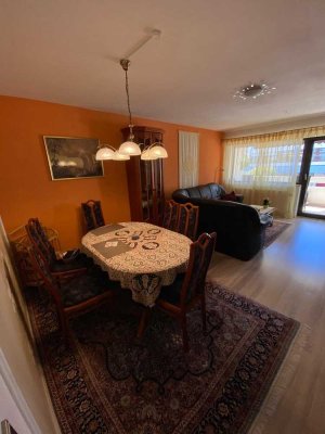 Attraktive WG-3,5-Zimmer-Wohnung mit gehobener Innenausstattung mit Einbauküche in Speyer