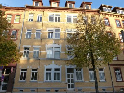 Sanierte 2-Zimmerwohnung mit Einbauküche