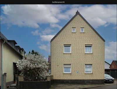 Familientraum in gutem Zustand in Neuss Holzheim