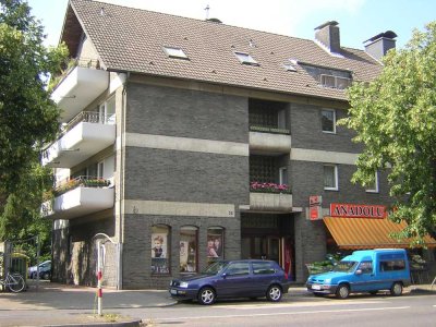 Dach-Appartement mit Wintergarten in Heerdt - Handweiser