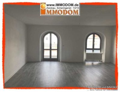 3-Zimmer-Wohnung mit BALKON mitten in der City von Zwickau zu vermieten!