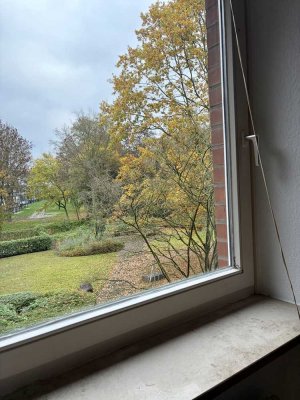 Gemütliche 2-Zimmer Wohnung im 1. OG mit Balkon und Gartenmitbenutzung - sofort bezugsfrei!