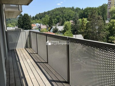Sehr schöne 2-Zimmer Wohnung in der Billrothgasse mit Lift, Tiefgaragenplatz, Kellerabteil, LKH-Nähe