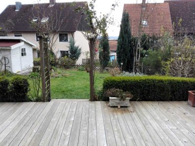 Schöne Wohnung mit Garten und Terrasse