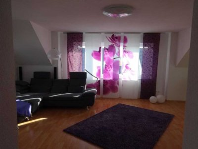 Wunderschöne 4,5 Zi. Maison.Wohnung in einem 2-Fam.Haus in Ellhofen