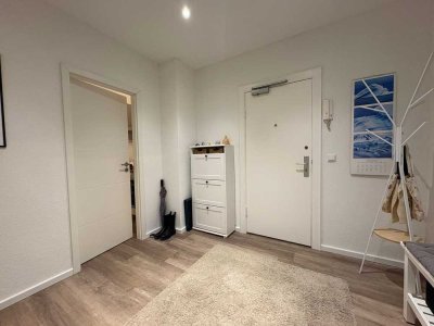 Sanierte 2 Zi.-Whg. mit Balkon und EBK; unmittelbar am Schrevenpark