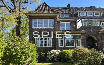 Stilvolles Altbremer Einfamilienhaus – Wohnen oder Arbeiten unter einem Dach!