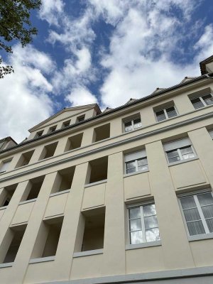 Kernsanierte 8-Zimmer Wohnung - Blick über Pforzheim