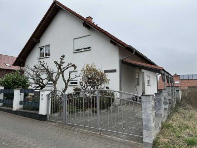 Provisionsfreie Doppelhaushälfte in Siefersheim in ruhigem Wohngebiet mit PV-Anlage
