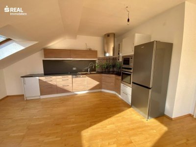 3 Zimmer ca. 93 m² + 6 m² Terrasse
