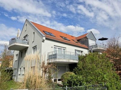 Gartenfreunde aufgepasst: Zwei-Zimmer-Wohnung mit extra großem Garten!