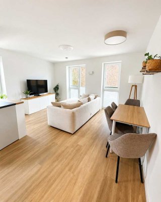 Hochwertig möblierte 2-Zimmer-Neubauwohnung in Hamburg-Bramfeld mit Fahrstuhl, Keller und A+