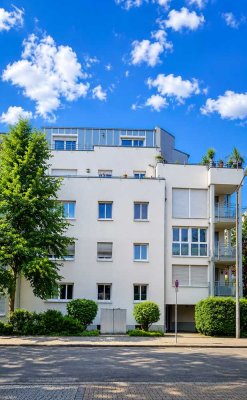 Besondere 4-Zimmer-Maisonettewohnung mit 4 Balkonen & Tiefgarage in Fürth – Nähe Wiesengrund