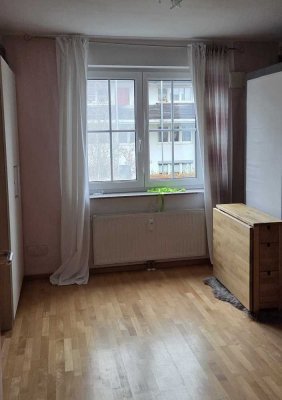 Moderne 2,5‑Zimmer Wohnung im 1. OG mit 2 Balkonen in Freiburg-Rieselfeld