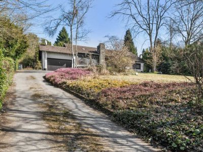 Freistehendes Einfamilienhaus am beliebten Ahlenberg in Herdecke auf einem uneinsehbaren Grundstück
