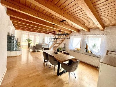 Exclusive 4,5-Zimmer-Galerie-Wohnung mit Balkon, Terrasse und EBK in Backnang
