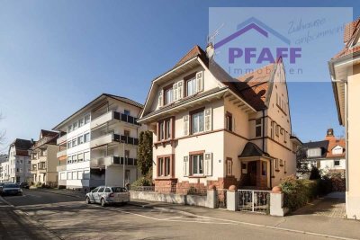 Zuhause ankommen in Singen-City! Denkmalgeschützes 3 Familienhaus mit viel Potential