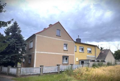 Großzügiges Einfamilienhaus mit Nebengebäuden und Garten in ruhiger Lage von Nemsdorf-Göhrendorf
