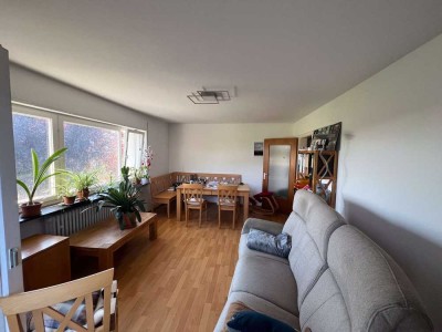 *Ausblick in die Natur* Ruhige 2-Zimmer-Wohnung mit Balkon in Sinzheim *Gut vermietet*