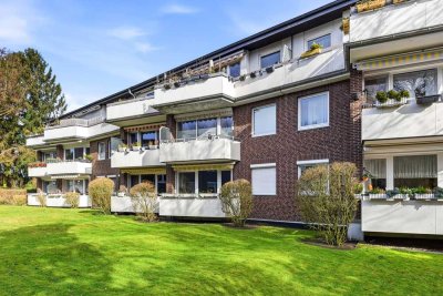 Hell und großzügig geschnitten mit Balkon und Tiefgaragenstellplatz