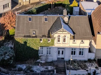 „Alte Schmiede und Stellmacherei von 1887“

in charmanter Lage von Schlutup