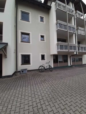 Helle 2-Zimmer Wohnung in Landshut zu vermieten