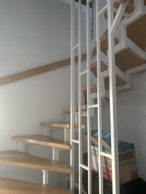 Moderne 3‑Zimmer-Maisonette mit Balkon, Garage & Concierge-Service | Top Lage in Böblingen