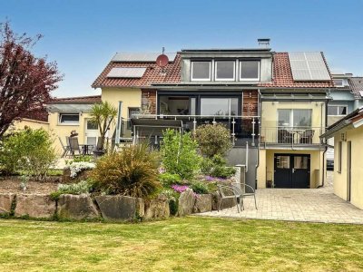 Ihr Schlüssel zum Glück - Wohnhaus mit Doppelgarage und Grundstück in Fahrenbach