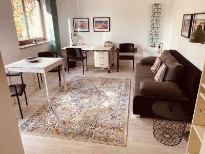 1-Zimmer Wohnung möbliert im 1. OG in München-Solln