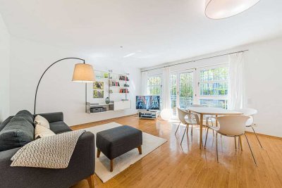Westend-Süd: Wunderschöne, sanierte  2-Zi.-Wohnung mit Lift, TG-Stellplatz und Balkon