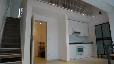 Sonnige & ruhige Maisonette- Wohnung mit Süd- Dachterrasse in Dresden- Klotzsche