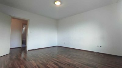 Moderne 2-Zimmer-Wohnung mit viel Licht und komfortabler Küche – Perfekt für Familien und WGs!