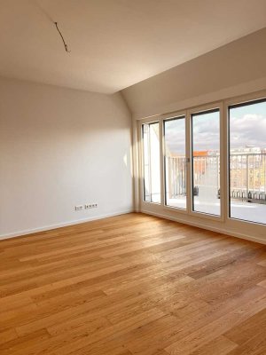 Exklusives Design im Dachgeschoss mit großzügiger Terrasse